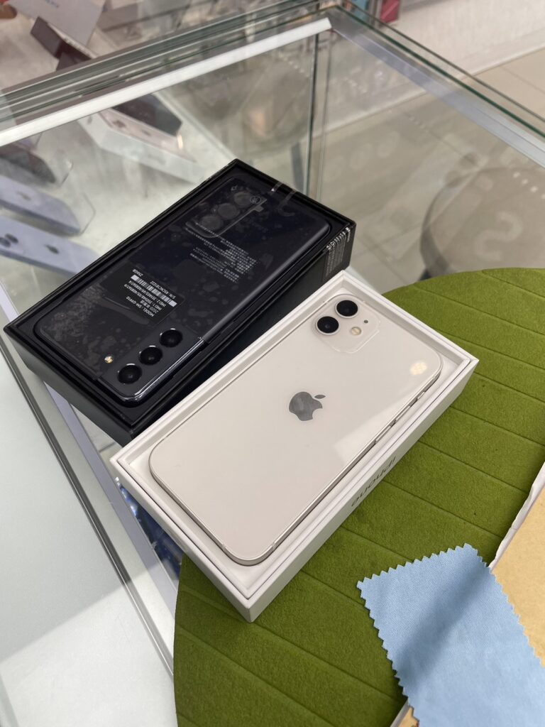 舊機回收|今日回收-三星旗艦機+iphone 12 兩支都換iphone15啦!!!!|微笑通信