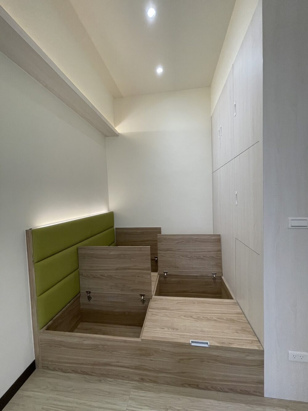 台中兩房微笑世界